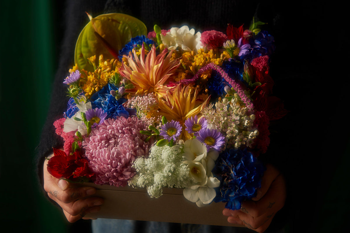 aiブーケオーダーページ aiブーケオーダーページ AIのフラワーギフト 色とご予算でアート