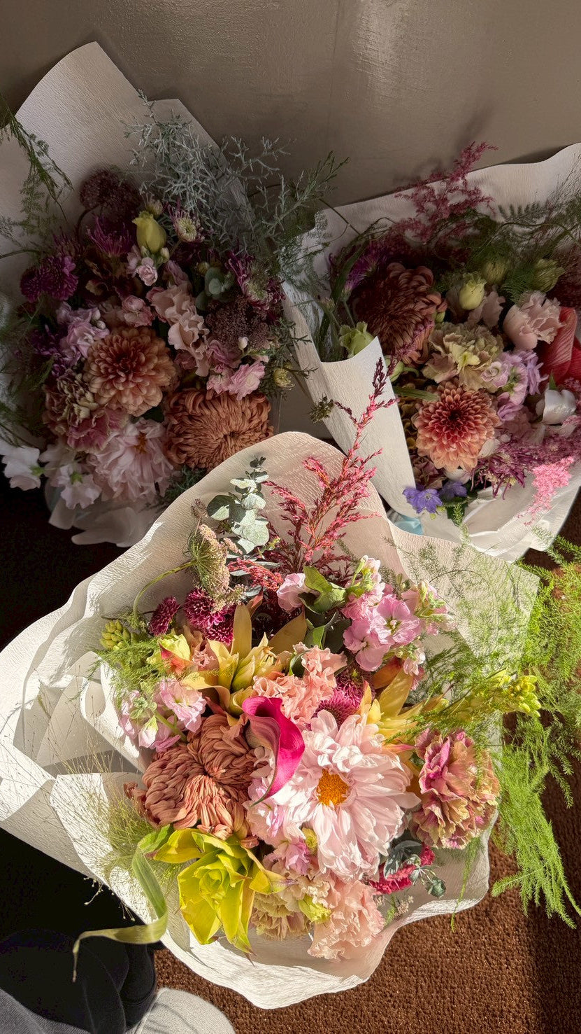 blush flower bouquet